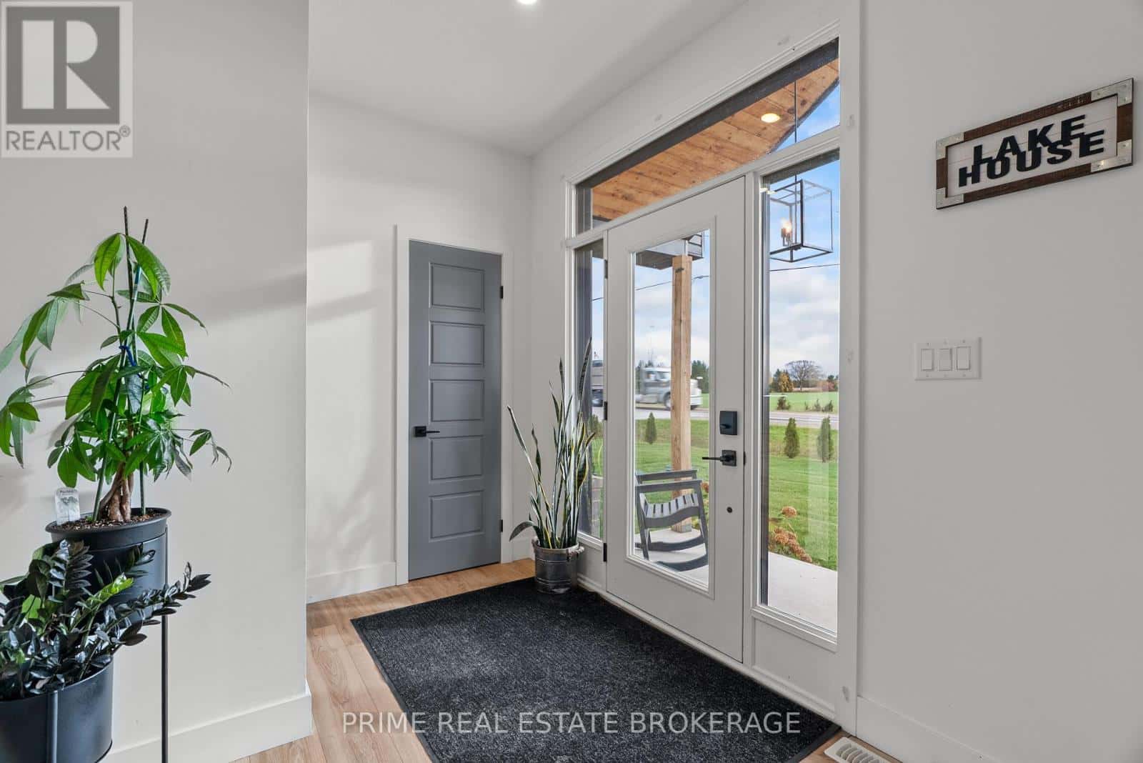 33977 KILDEER DRIVE — Bluewater (Hay), Ontario - Photo 4 of 49