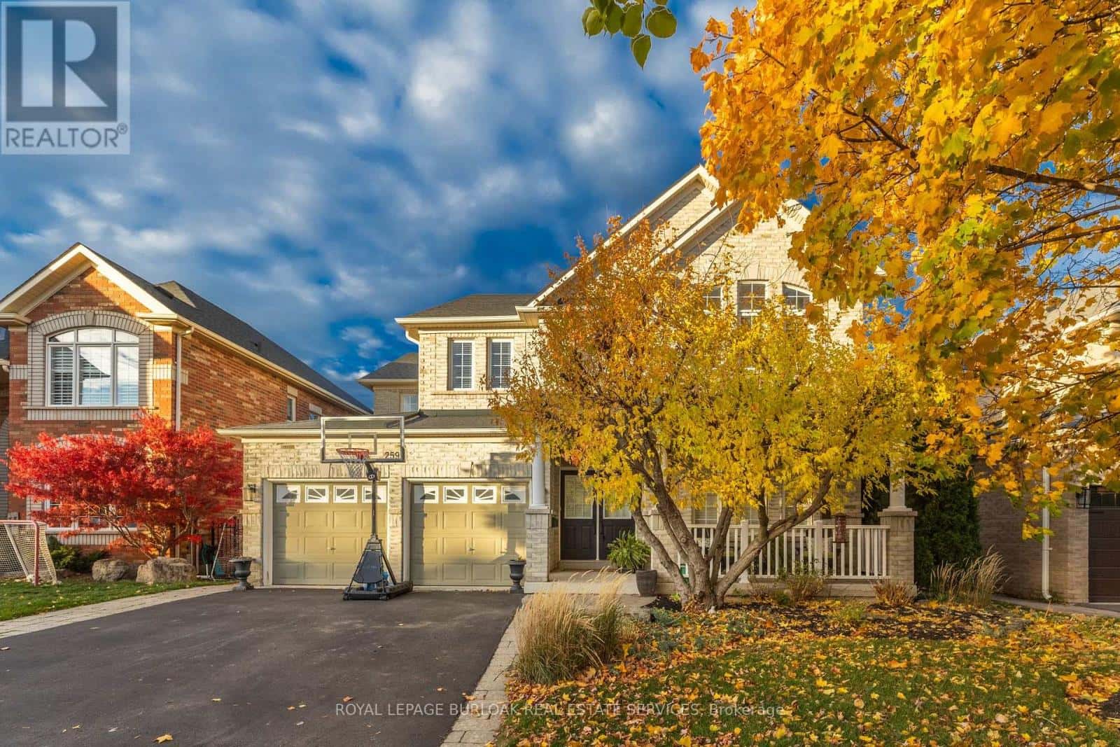 2594 ARMOUR CRESCENT — Burlington (Rose), Ontario - Photo 3 of 42