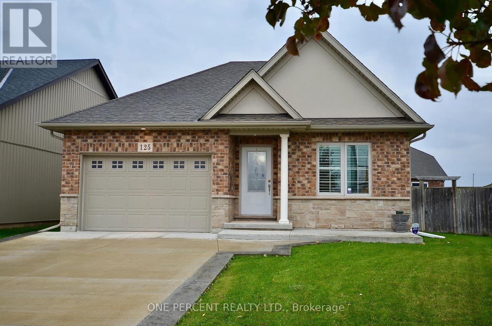 125 CLARE AVENUE — Welland (Coyle Creek), Ontario - Main photo