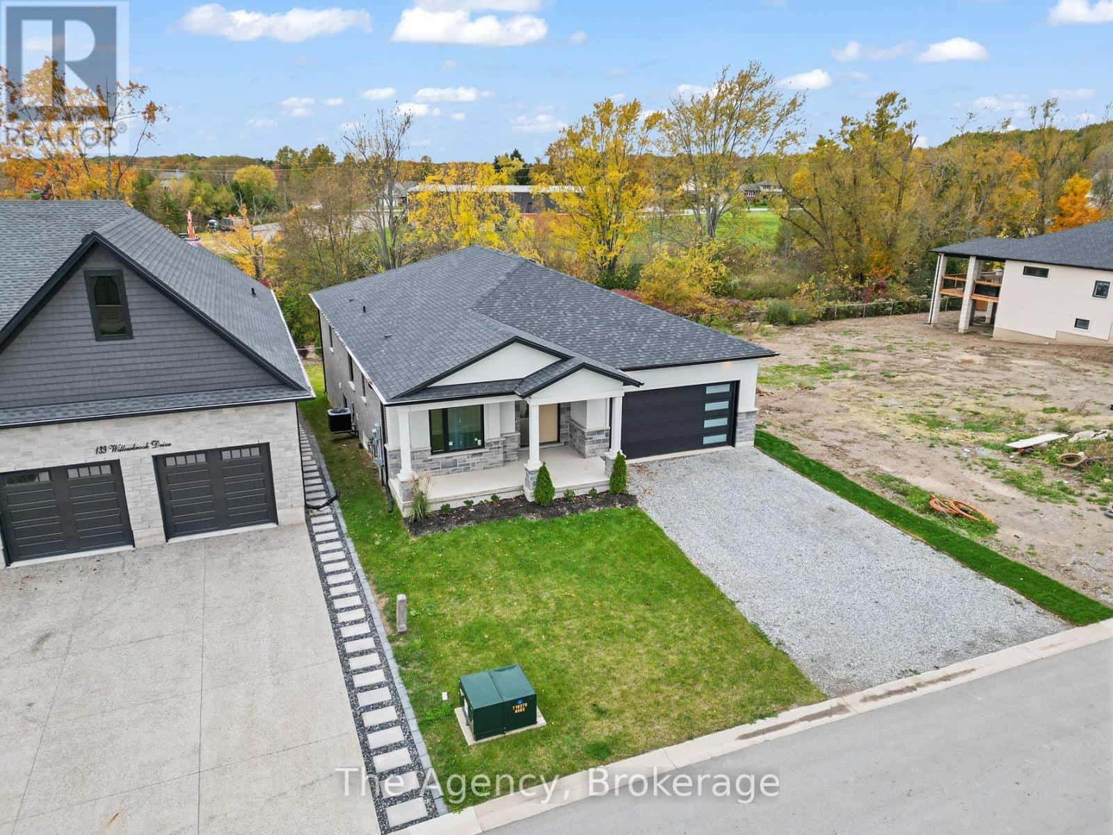 149 WILLOWBROOK DRIVE — Welland (West Welland), Ontario - Photo 4 of 43