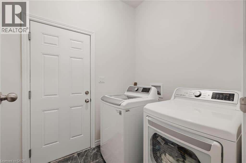 126 MAPLE Street — Drayton, Ontario - Photo 5 of 36