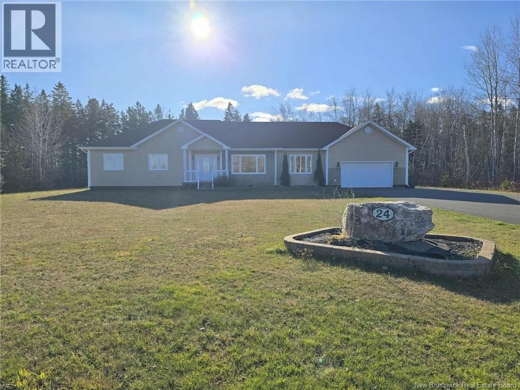 24 Frederic Street — Petit-Rocher, New Brunswick - Main photo