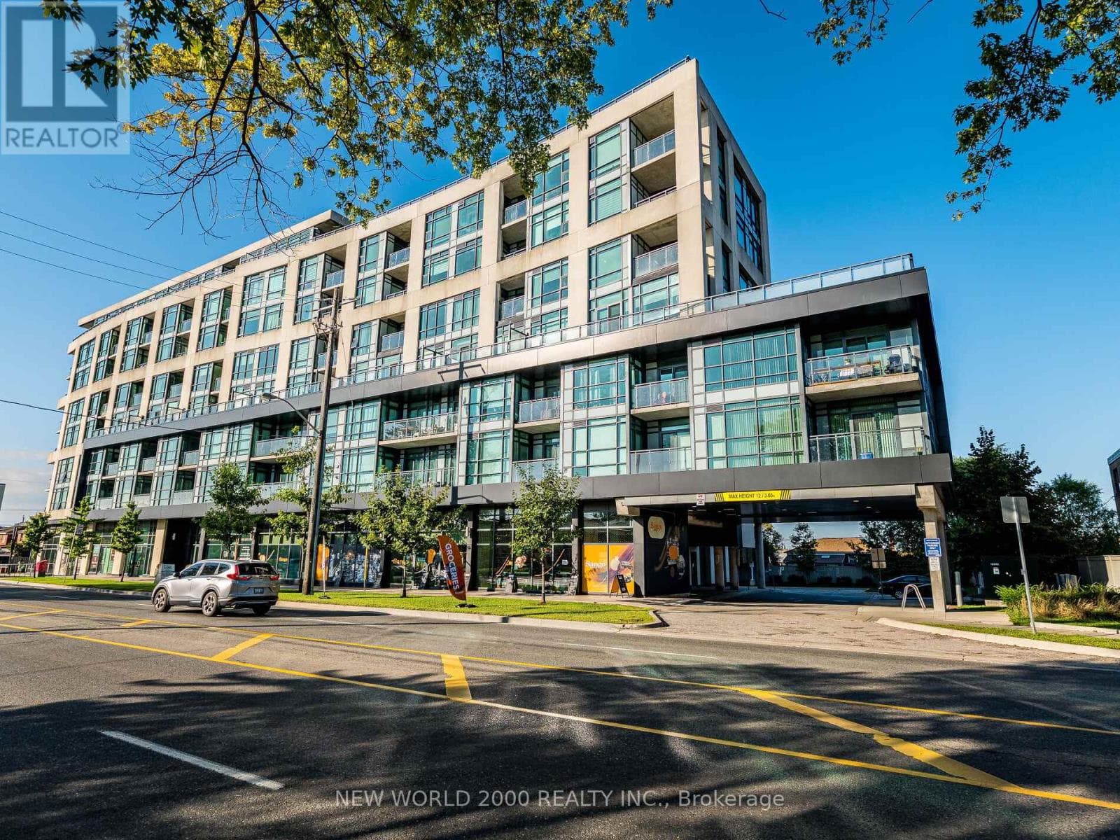 216 - 2522 KEELE STREET — Toronto (Maple Leaf), Ontario - Main photo