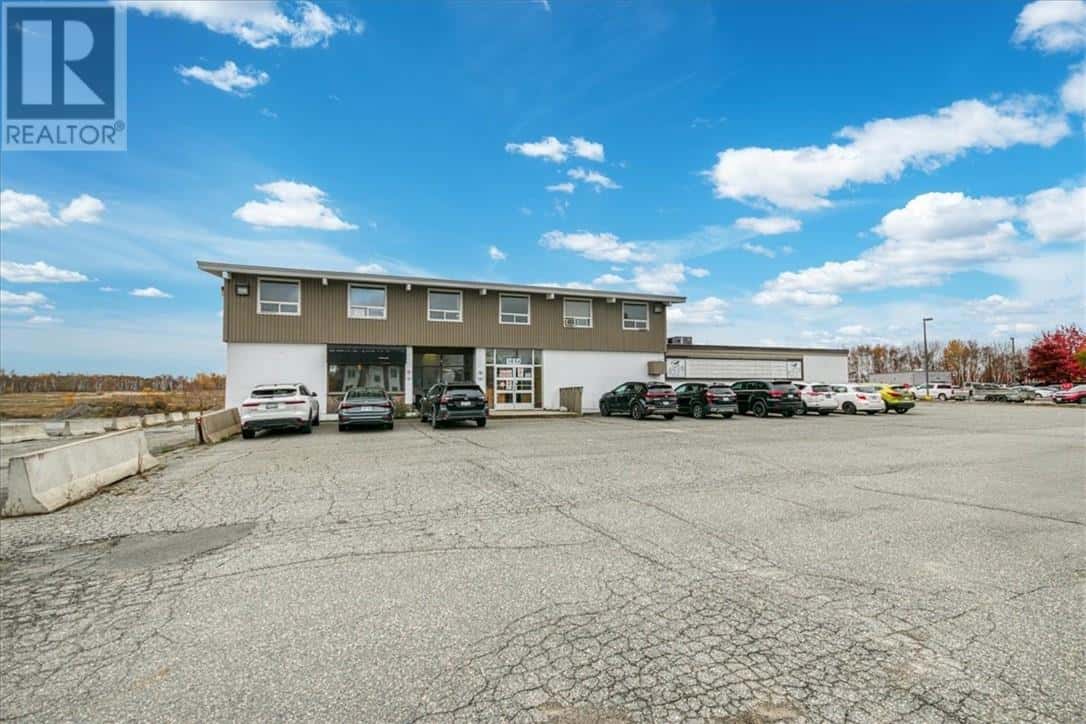 3024 Falconbridge Road