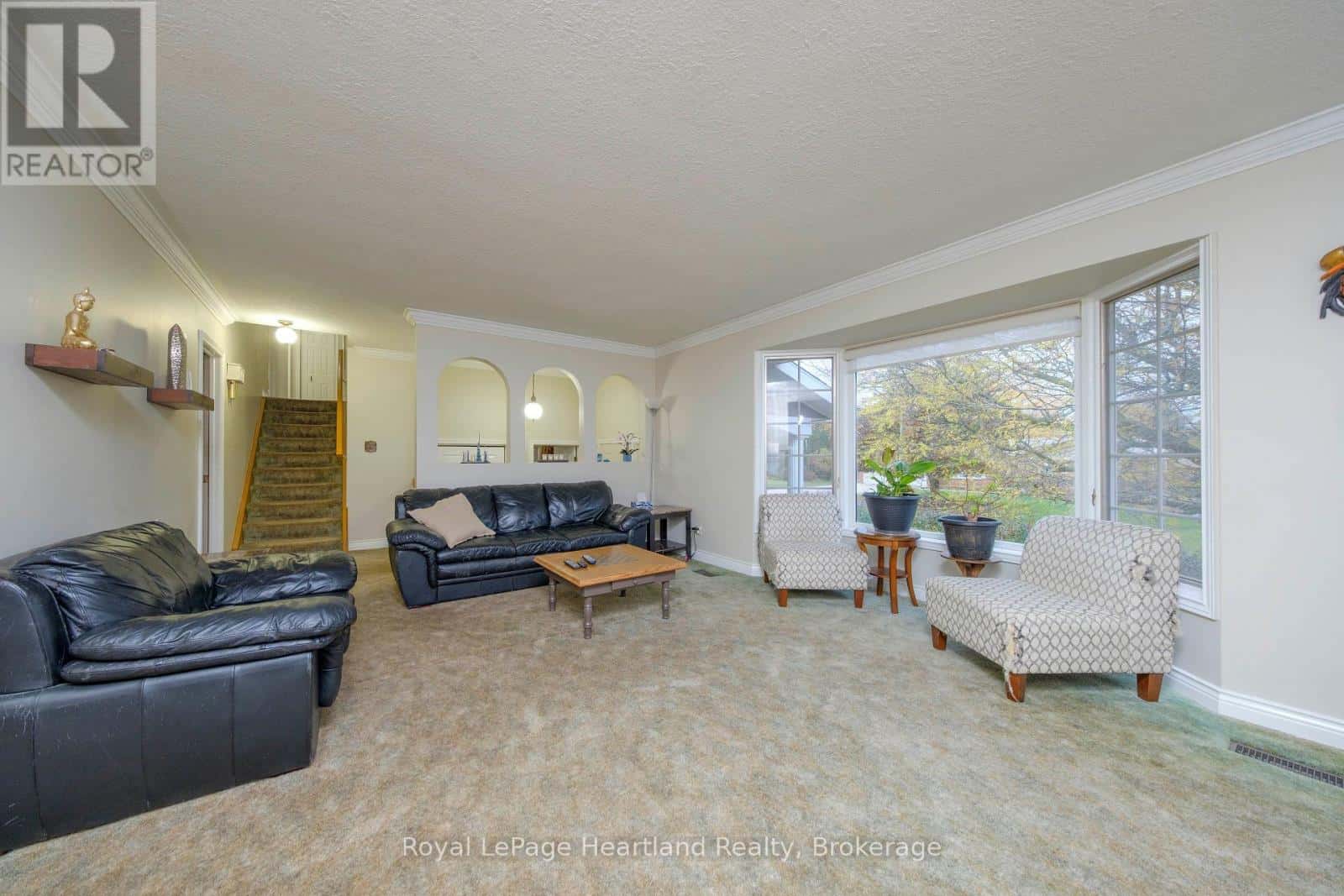 5 REMINGTON DRIVE — North Huron (Wingham), Ontario - Photo 4 of 33