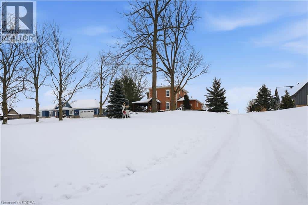 286 #5 Highway — St. George, Ontario - Photo 2 of 48