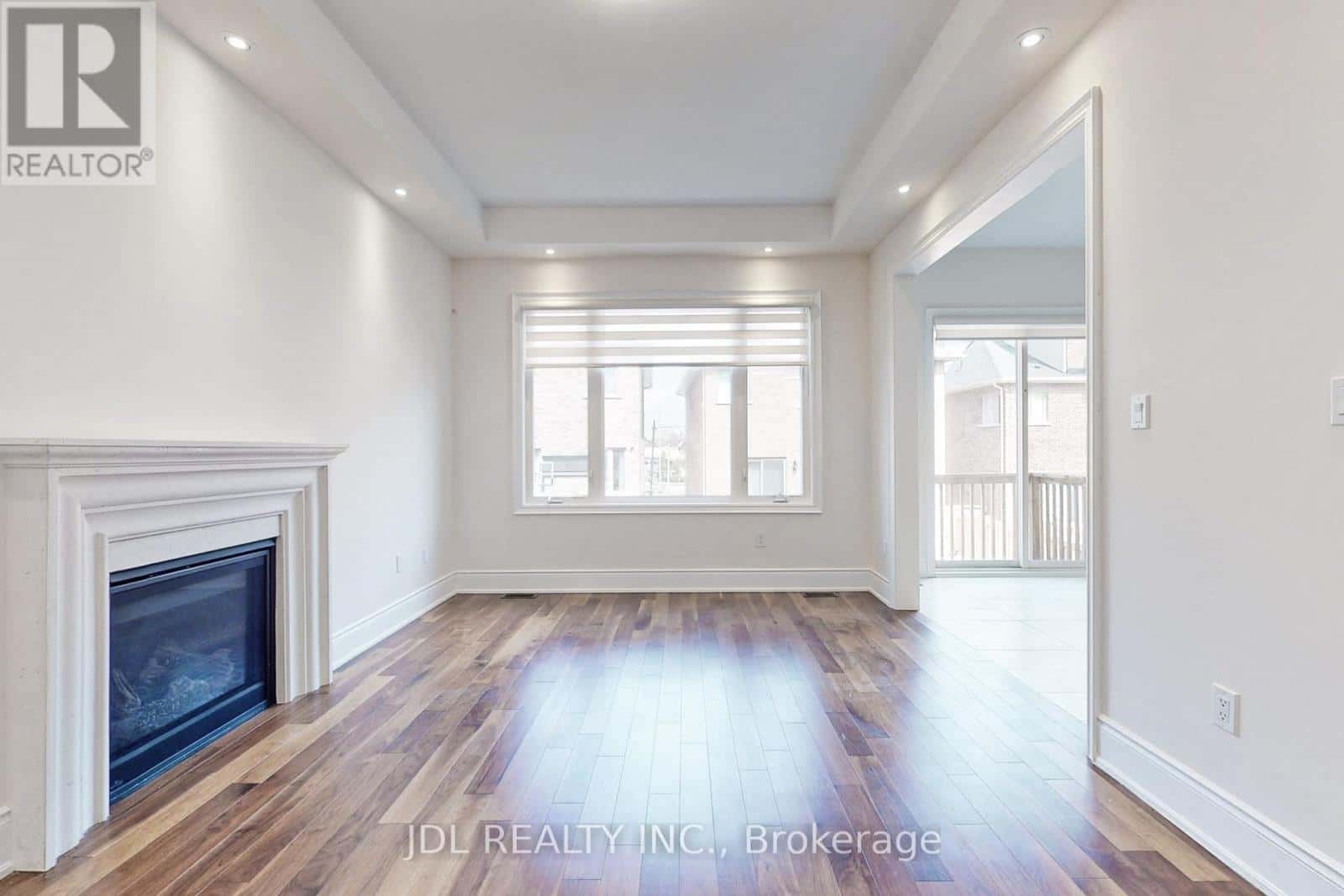 95 GIARDINA CRESCENT — Richmond Hill (Bayview Hill), Ontario - Photo 3 of 48