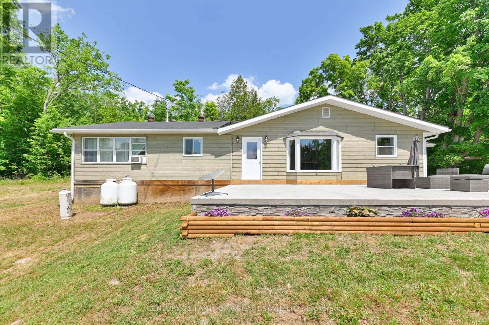 932 HUNT CLUB ROAD — Madoc, Ontario - Photo 5 of 50