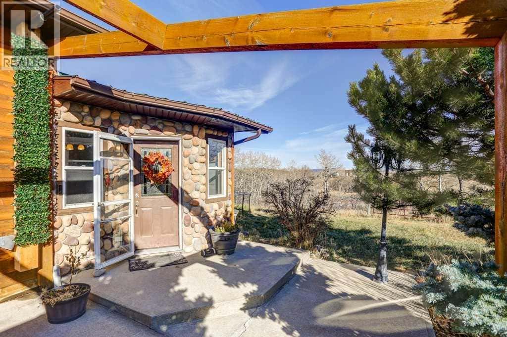 3 Southview Estates — Rural Pincher Creek No. 9, M.D. of, Alberta - Photo 4 of 46