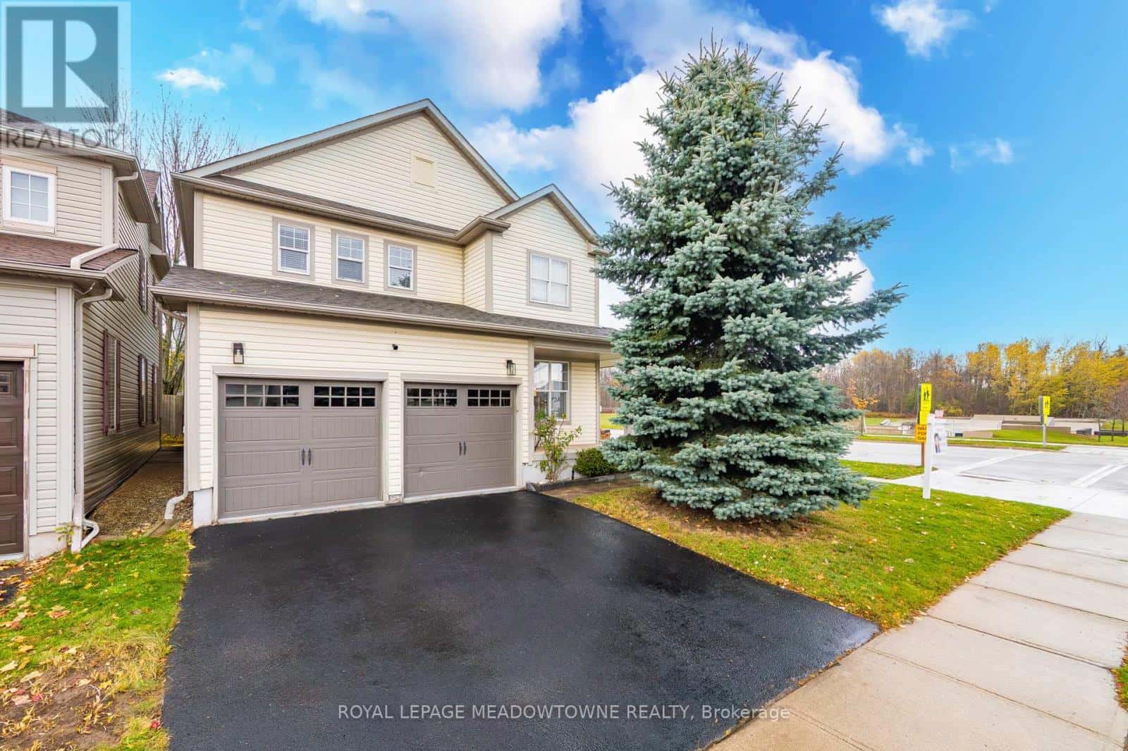 60 TANNERS DRIVE — Halton Hills (AC Acton), Ontario - Photo 3 of 46