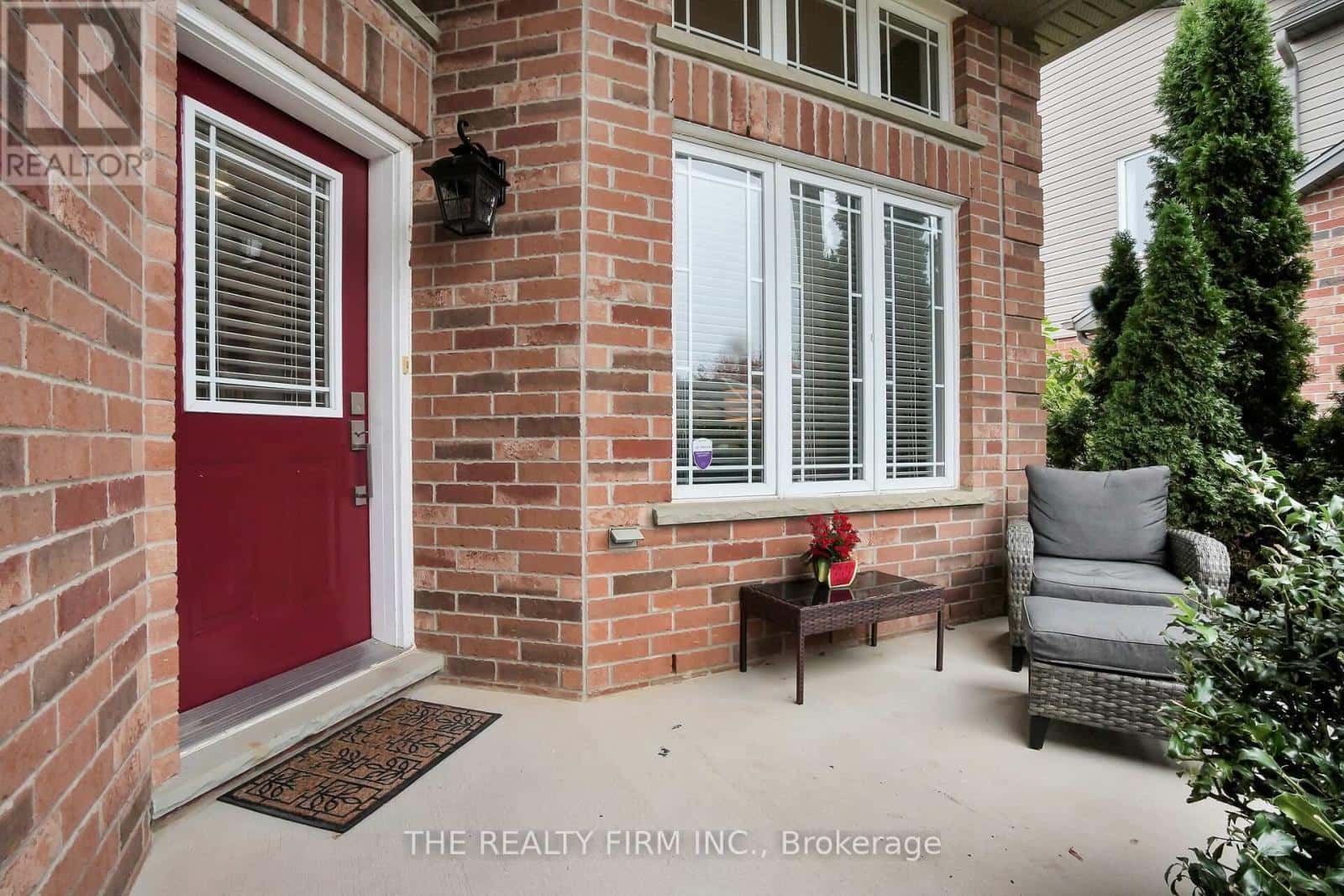 1689 BAYSWATER CRESCENT — London North (North E), Ontario - Photo 5 of 39