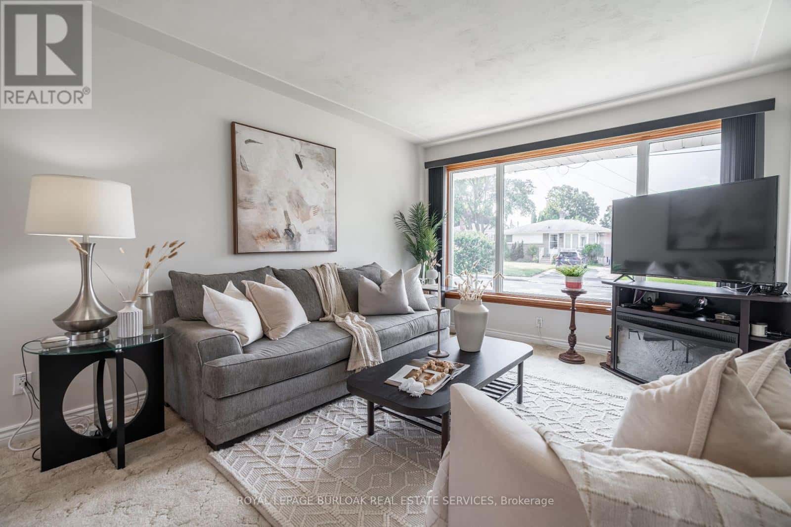 7 KENWOOD CRESCENT — Hamilton (Huntington), Ontario - Photo 4 of 27