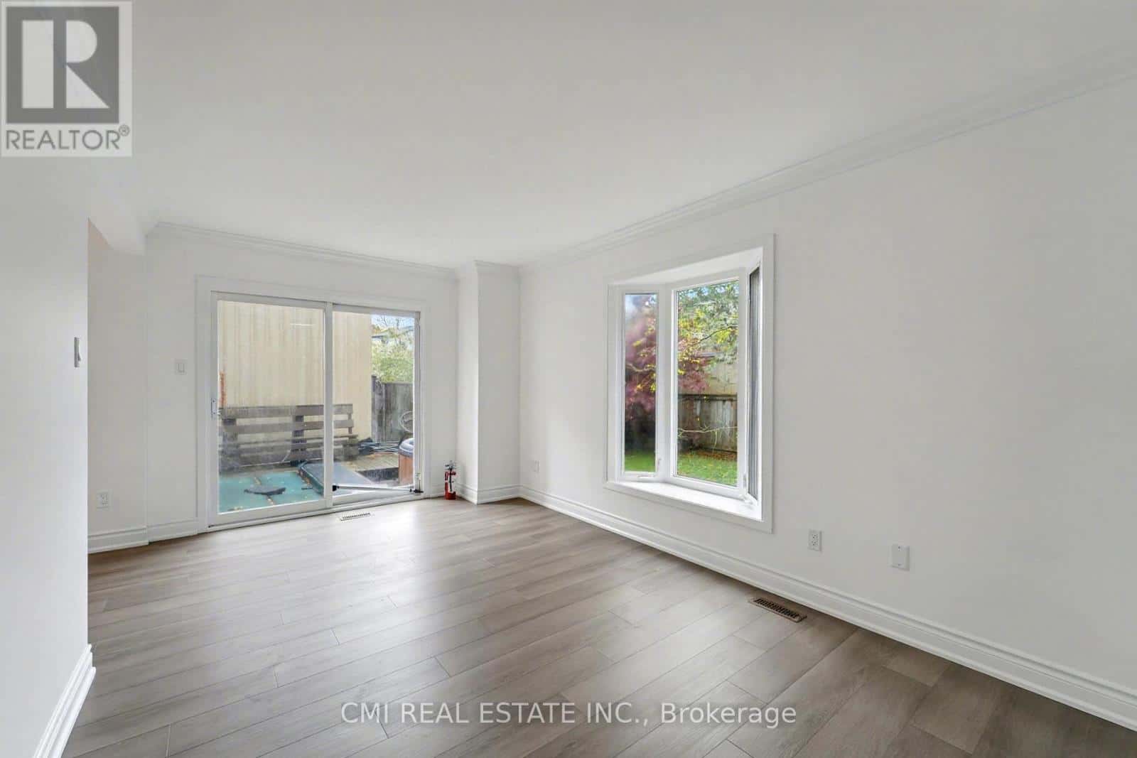 51 LUCAS LANE — Ajax (South West), Ontario - Photo 5 of 41