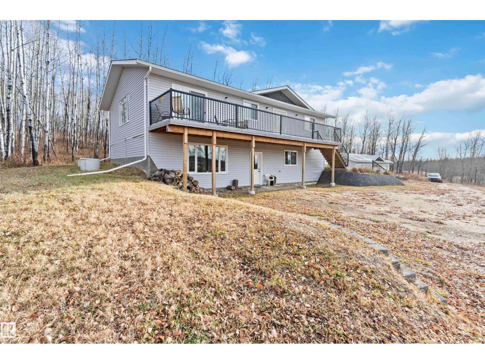 30 59209 Hwy 18 — Rural Barrhead County, Alberta - Photo 3 of 58