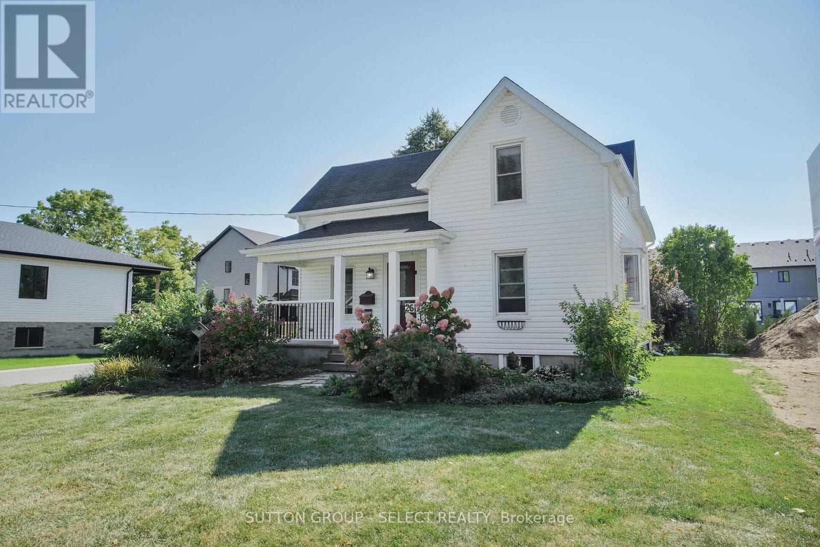 2617 QUEENS STREET — Strathroy-Caradoc (Mount Brydges), Ontario - Main photo