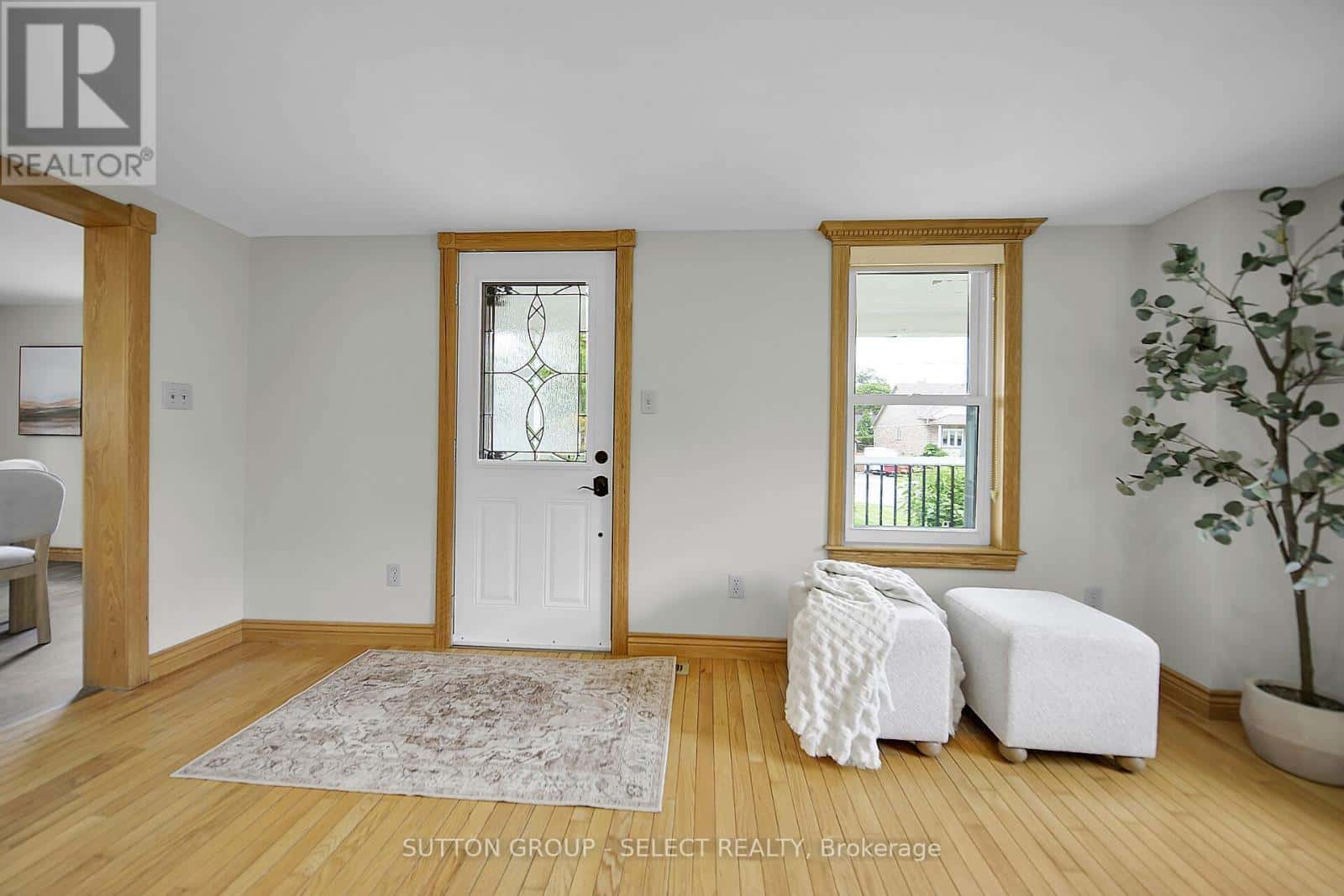 2617 QUEENS STREET — Strathroy-Caradoc (Mount Brydges), Ontario - Photo 5 of 34