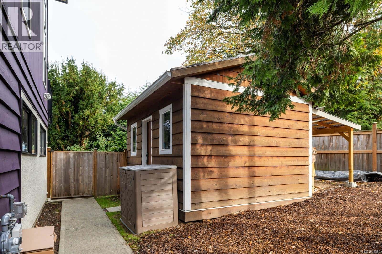 1770 Wilmot Rd — Cowichan Bay, British Columbia - Photo 5 of 65