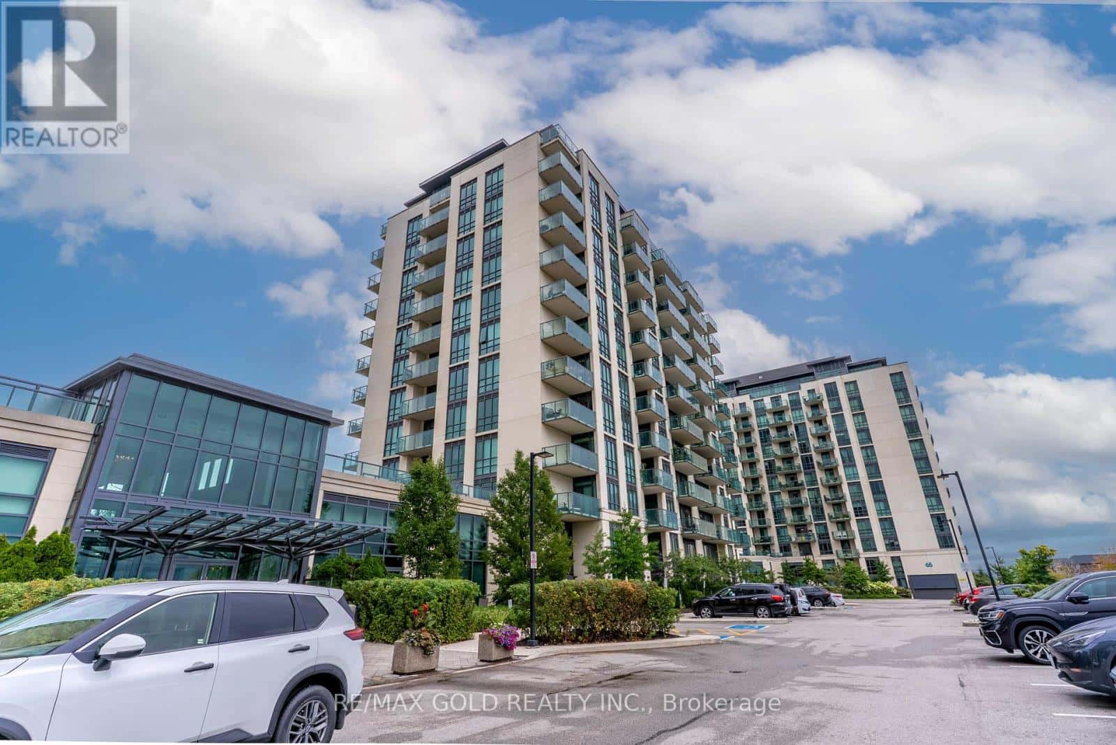 503 - 55 YORKLAND BOULEVARD — Brampton (Goreway Drive Corridor), Ontario - Photo 2 of 50