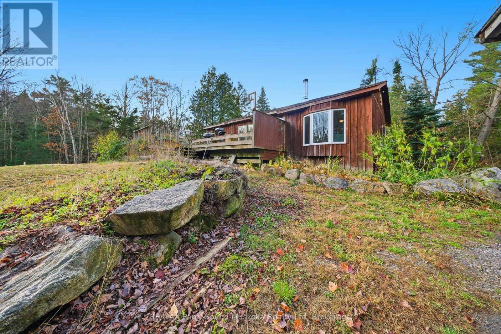 66 CLEAR LAKE ROAD — Seguin, Ontario - Photo 2 of 46