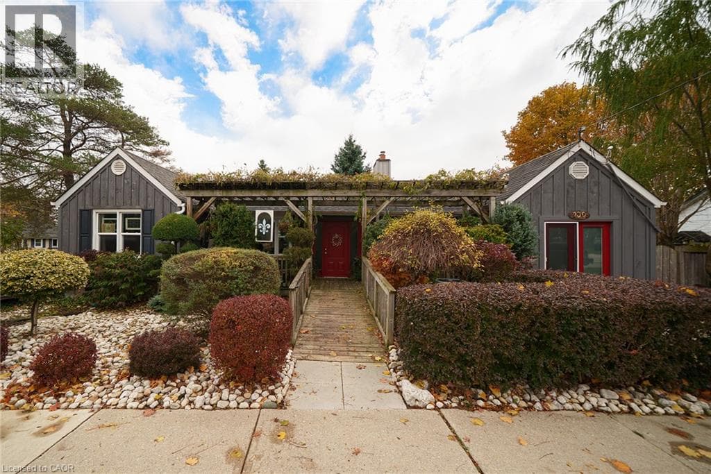 290 HILL Street E — Fergus, Ontario - Main photo