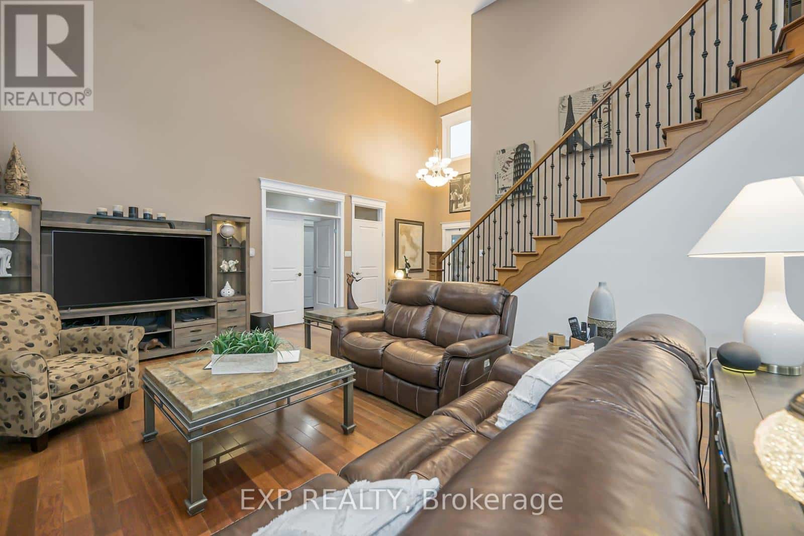 22 FARMHOUSE ROAD — London East (East A), Ontario - Photo 5 of 47