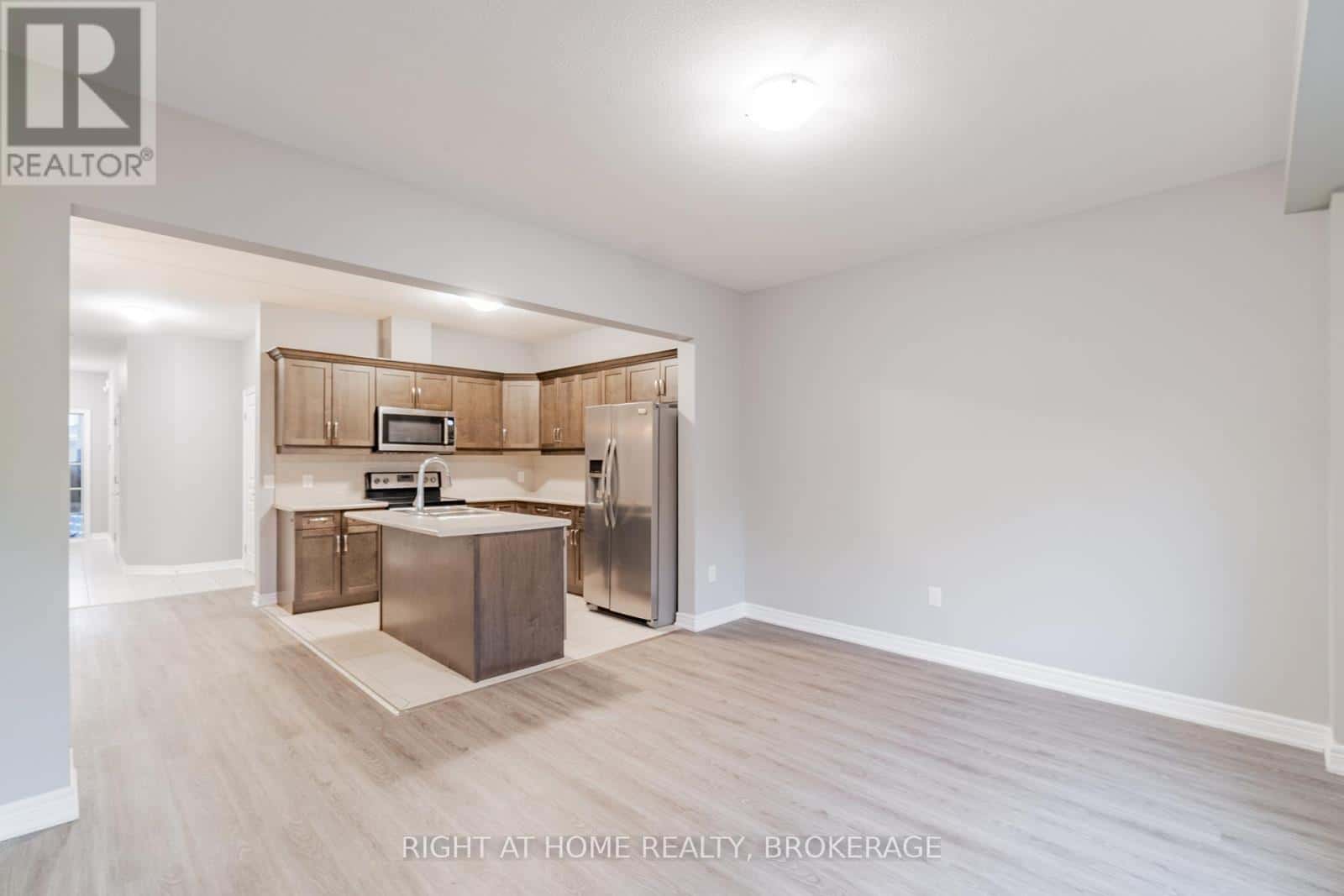 9513 TALLGRASS AVENUE — Niagara Falls (Lyons Creek), Ontario - Photo 5 of 34