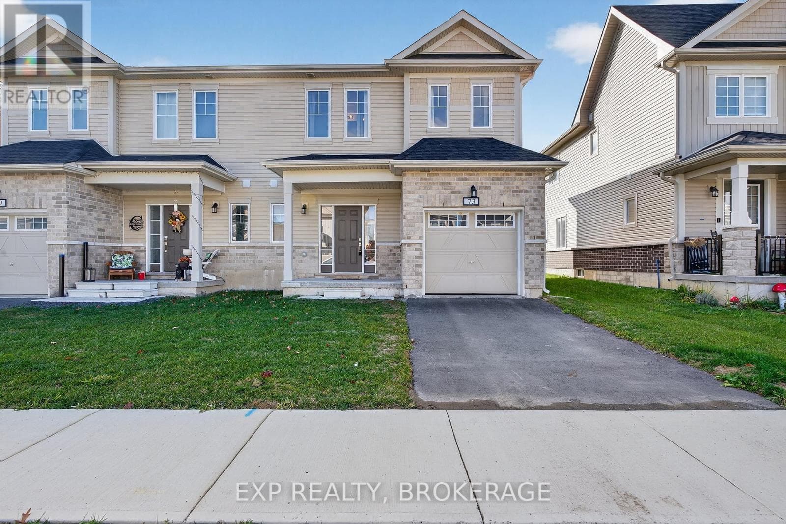 73 OAKMONT DRIVE — Loyalist (Bath), Ontario - Main photo