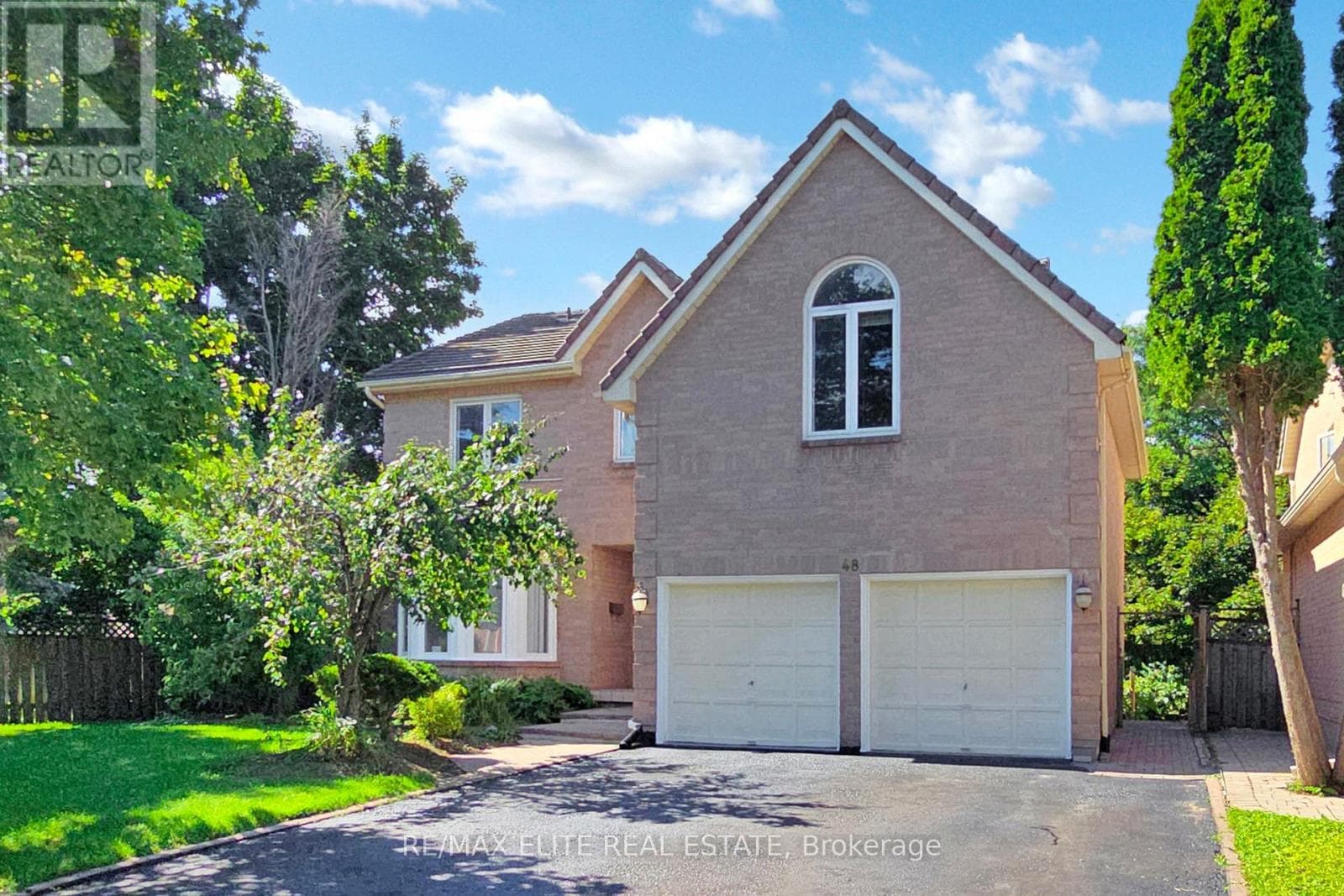 48 JOHN BUTTON BOULEVARD — Markham (Buttonville), Ontario - Main photo