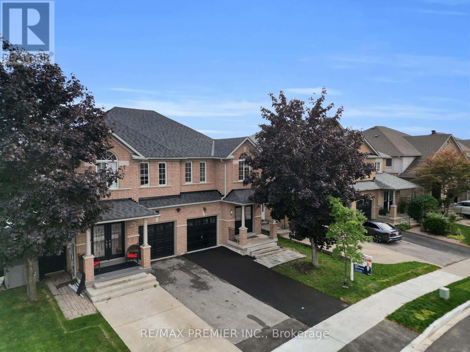 67 COLLE MELITO WAY — Vaughan (Sonoma Heights), Ontario - Photo 2 of 42