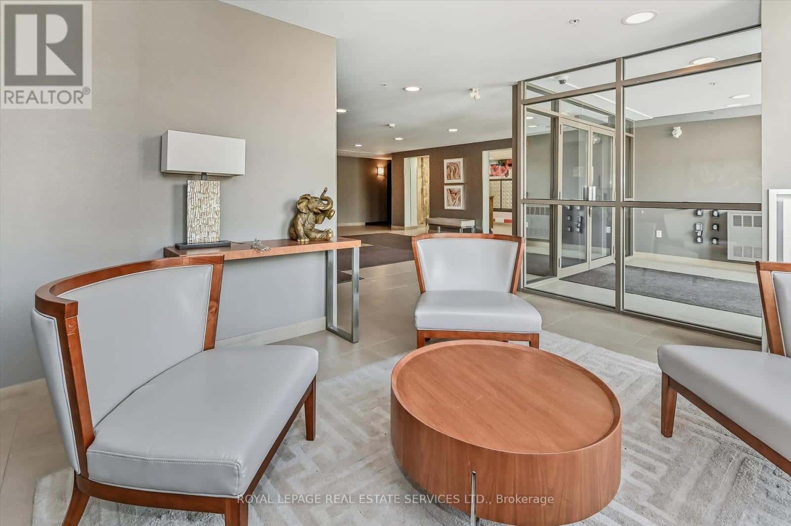 402 - 5020 CORPORATE DRIVE — Burlington (Uptown), Ontario - Photo 4 of 43