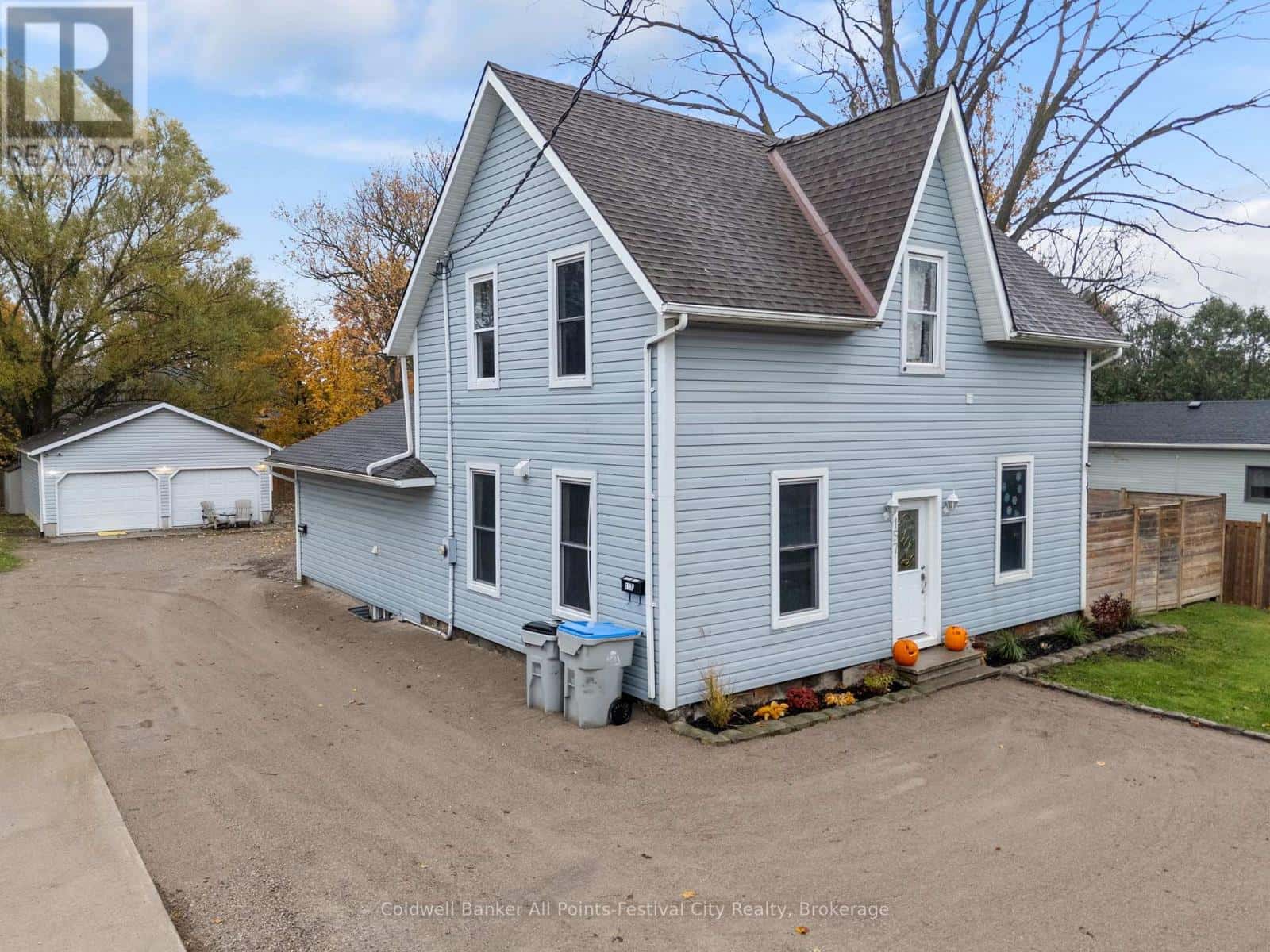 157 ALBERT STREET — Central Huron (Clinton), Ontario - Photo 3 of 46