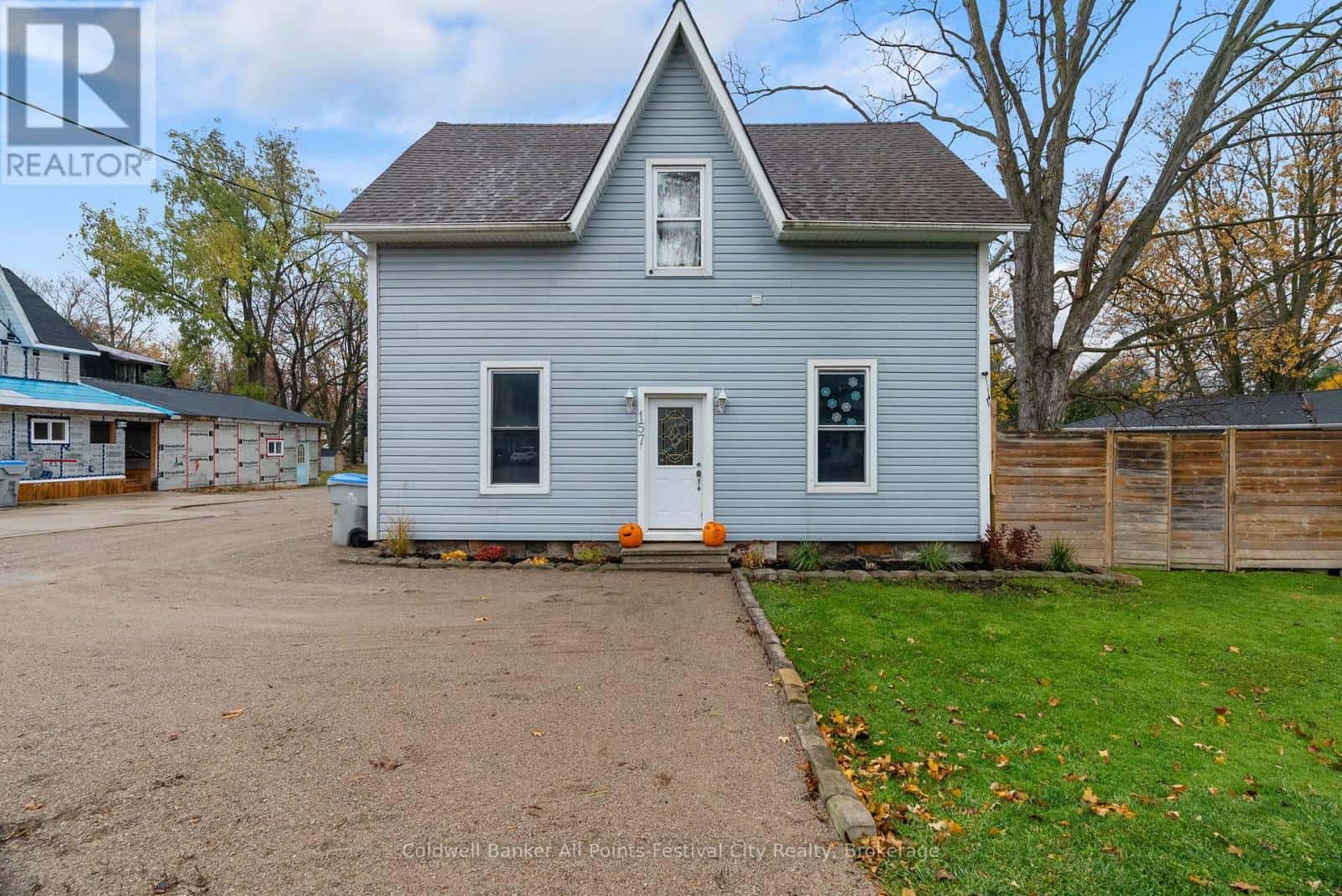 157 ALBERT STREET — Central Huron (Clinton), Ontario - Photo 5 of 46