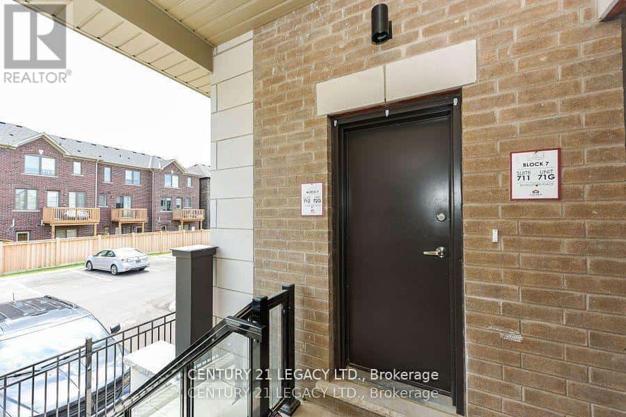712 - 60 HALLIFORD PLACE — Brampton (Goreway Drive Corridor), Ontario - Photo 2 of 21