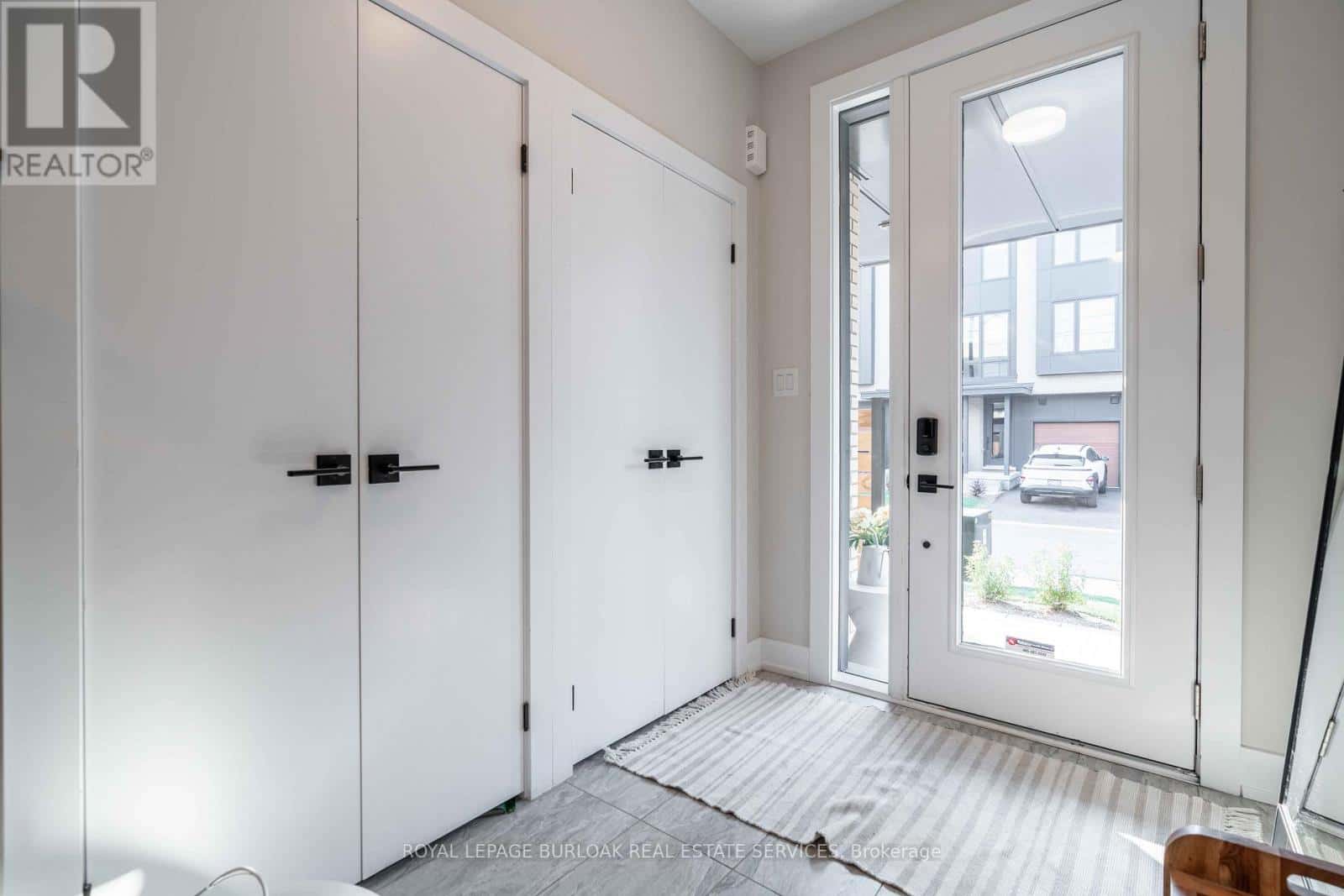 24 - 2273 TURNBERRY ROAD — Burlington (Rose), Ontario - Photo 3 of 34