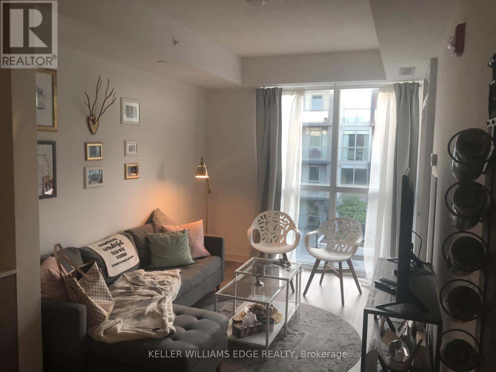 35 - 5260 DUNDAS STREET — Burlington (Orchard), Ontario - Photo 2 of 9