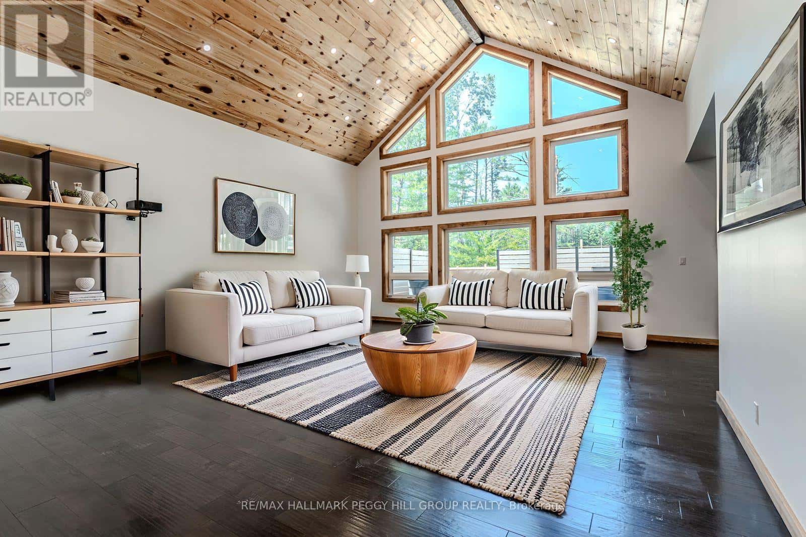 24B BUCK HILL ROAD — Hastings Highlands (Monteagle Ward), Ontario - Photo 2 of 22