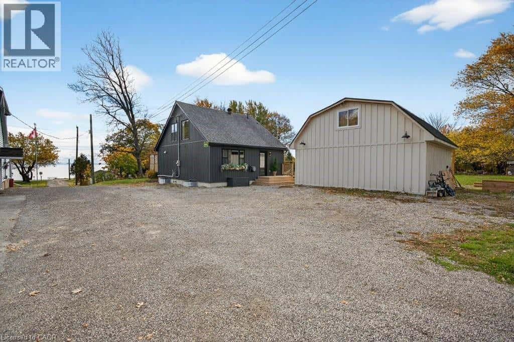 5 LEES Line — Lowbanks, Ontario - Photo 2 of 50