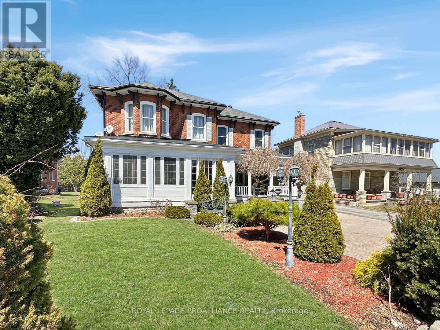 52 WEST FRONT STREET — Stirling-Rawdon (Stirling Ward), Ontario - Photo 2 of 50