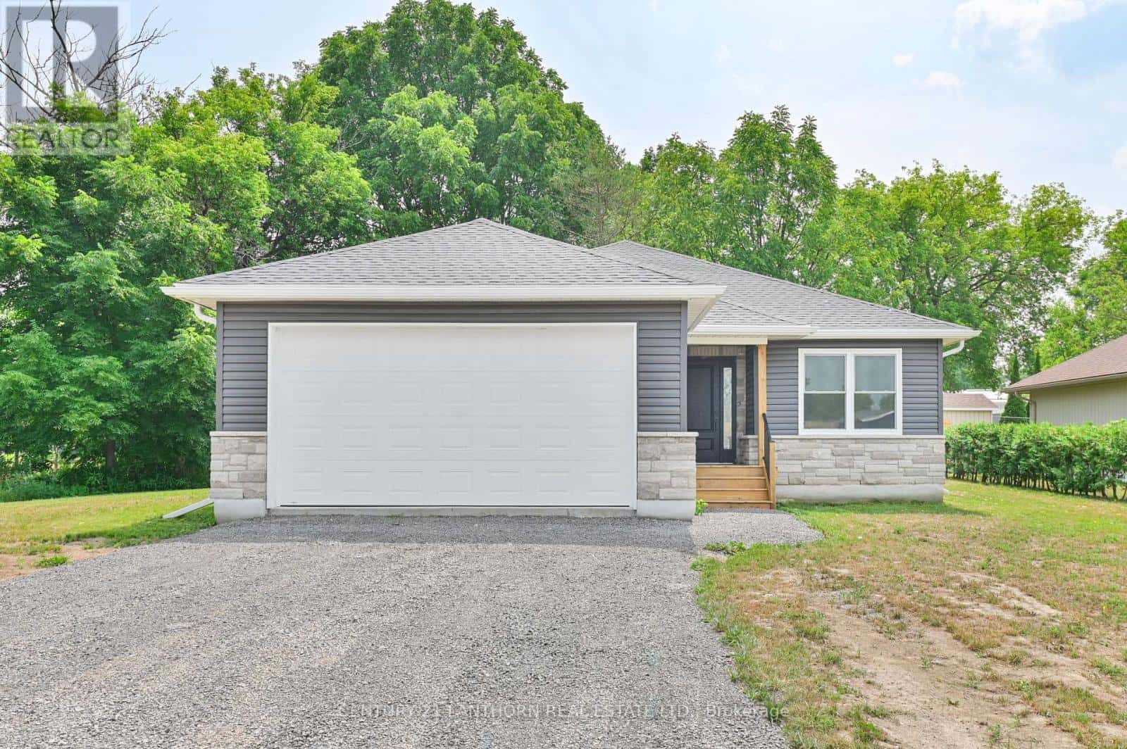 91 DUNCAN STREET — Centre Hastings, Ontario - Photo 2 of 36