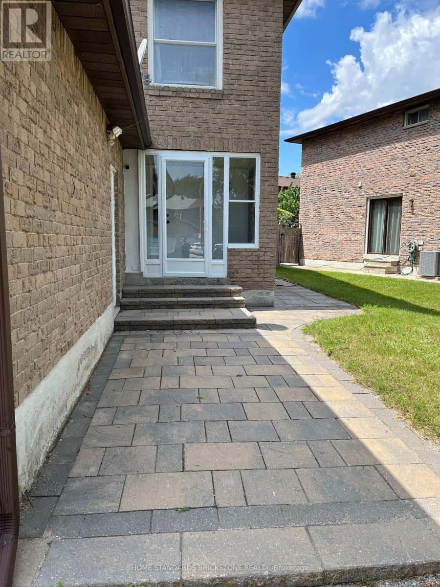 BASEMENT - 267 RISEBROUGH CIRCUIT — Markham (Milliken Mills West), Ontario - Photo 4 of 23