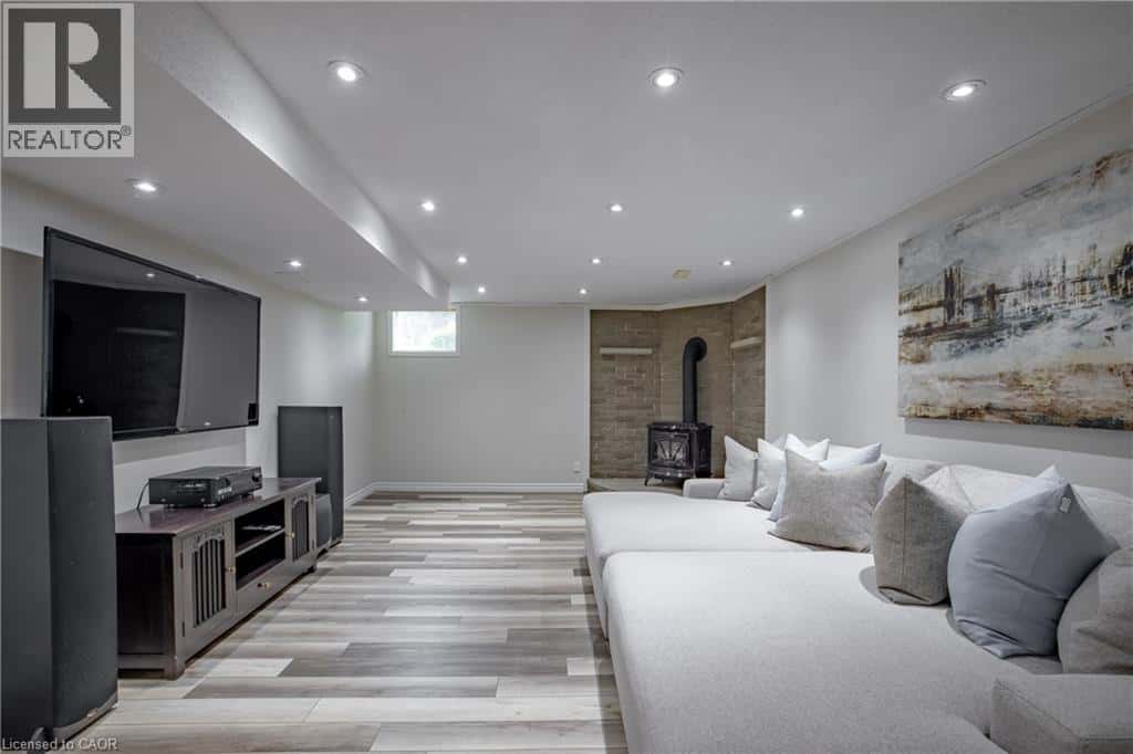 5 ELLEN Street Unit# Basement — Freelton, Ontario - Photo 5 of 14