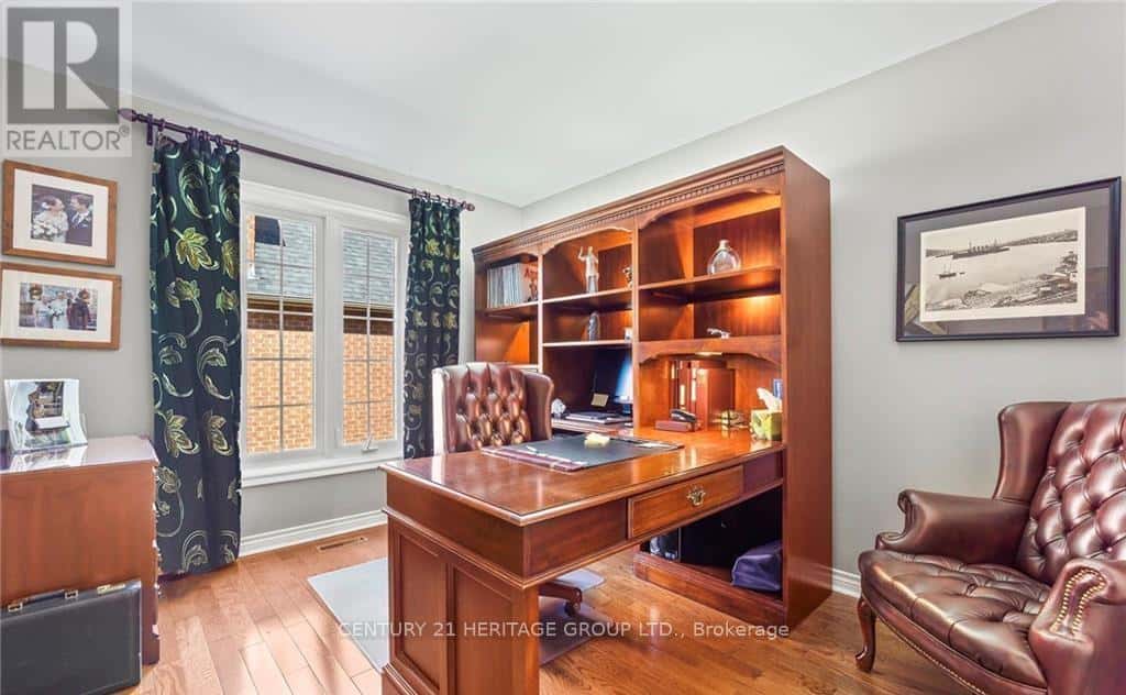 2010 PARKLANE CRESCENT — Burlington (Rose), Ontario - Photo 5 of 44