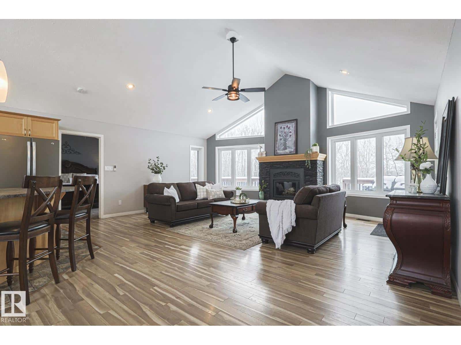 105 BUFFALO WY — Rural Thorhild County, Alberta - Photo 4 of 41