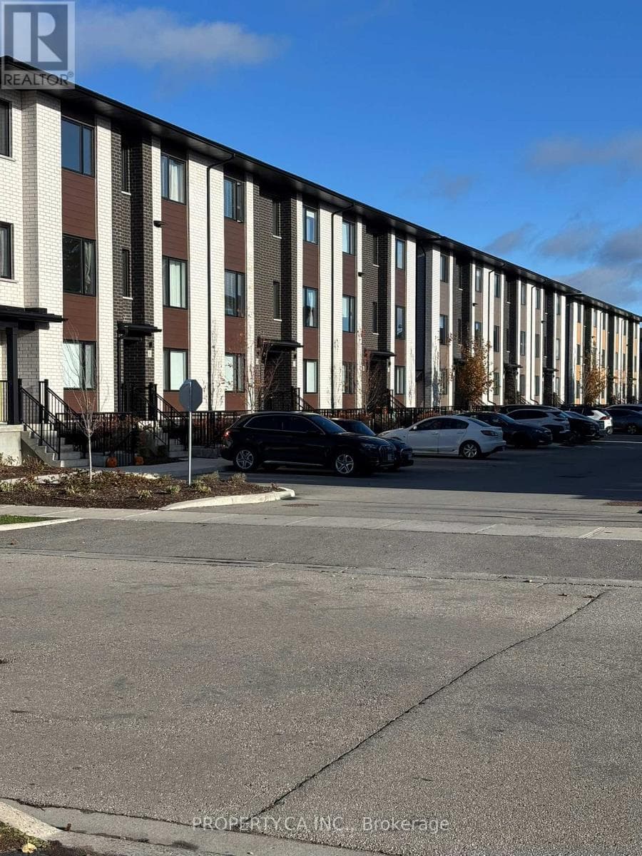 30 LILY LANE — Guelph (Clairfields/Hanlon Business Park), Ontario - Main photo