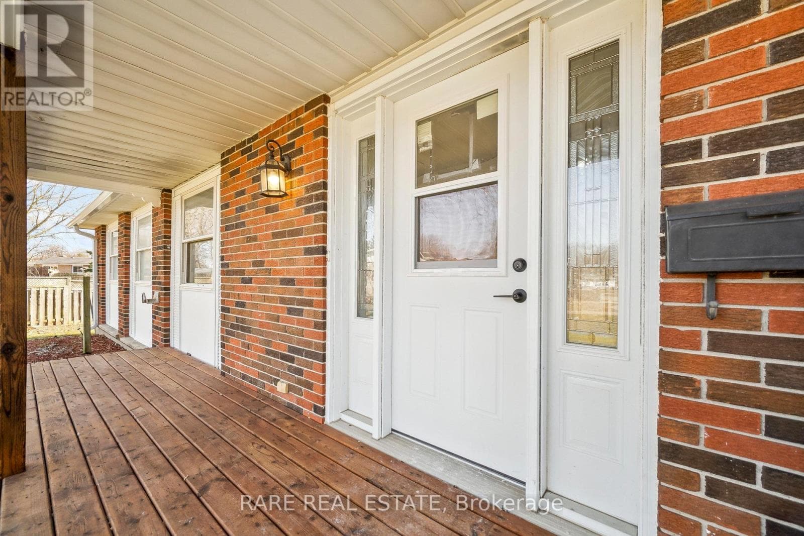 314 LAUGHTON CRESCENT — Strathroy-Caradoc (SW), Ontario - Main photo