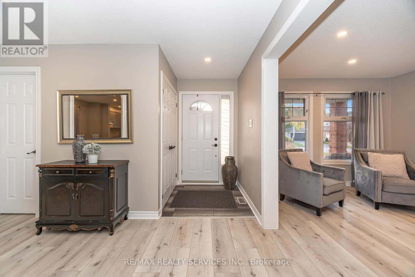 25 DEER VALLEY DRIVE — Caledon (Bolton West), Ontario - Photo 5 of 48