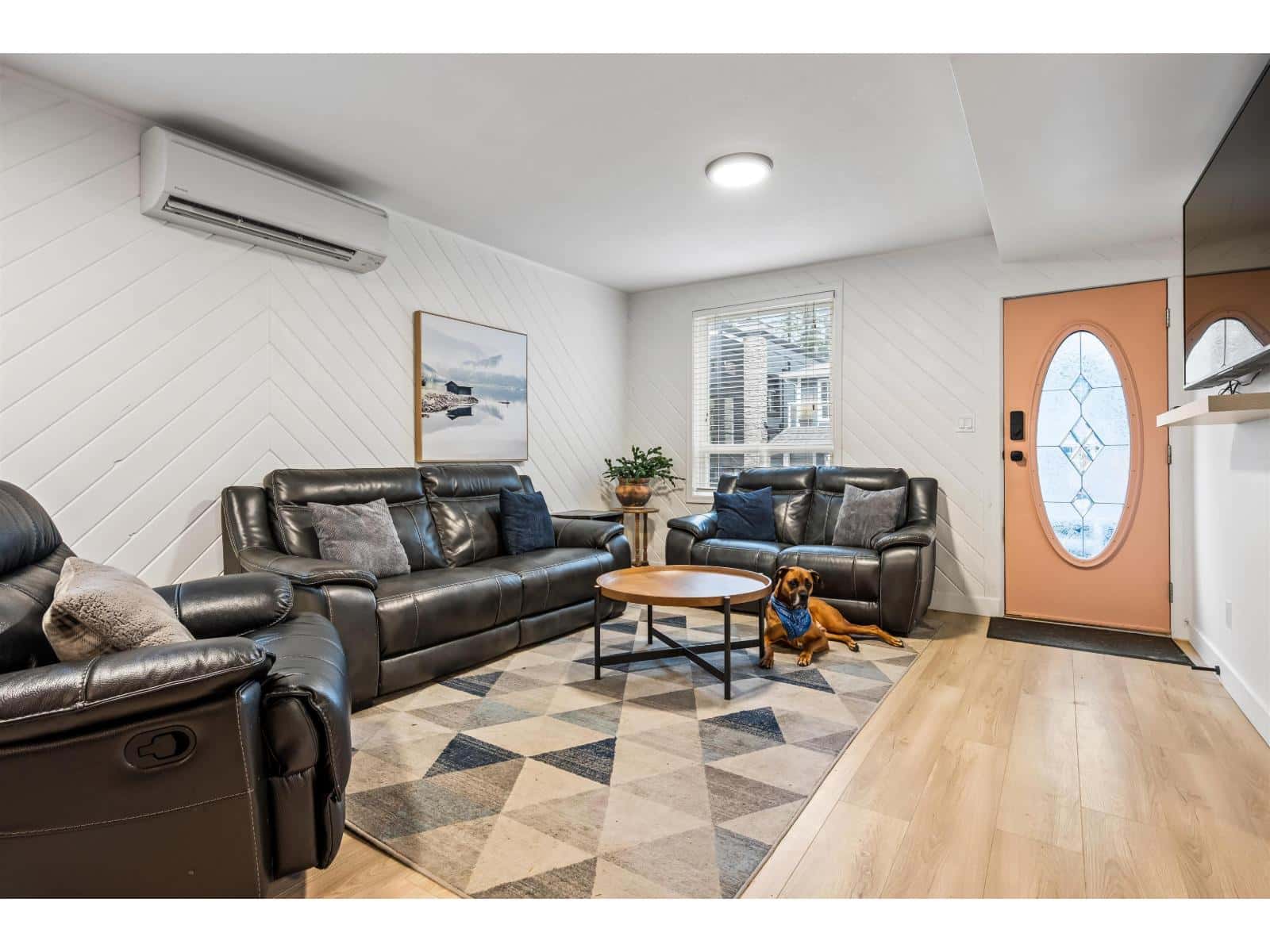 275 FIR STREET, Cultus Lake North — Cultus Lake, British Columbia - Photo 2 of 33