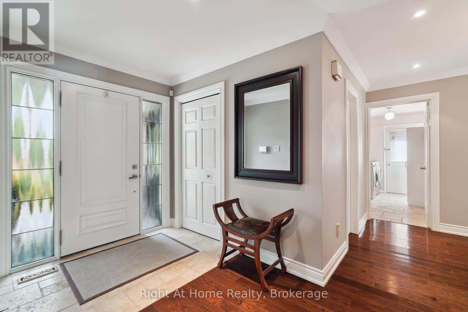 1445 GOLDEN MEADOW TRAIL — Oakville (FA Falgarwood), Ontario - Photo 4 of 38