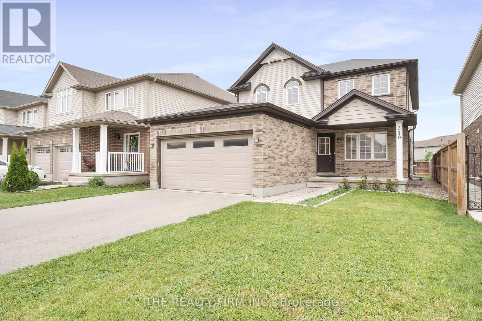 2590 TOKALA TRAIL — London North (North D), Ontario - Photo 2 of 28