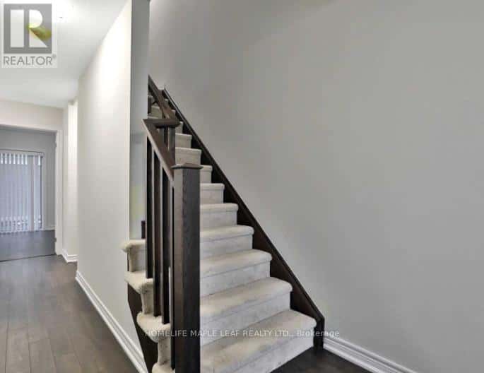 76 HIBISCUS LANE — Hamilton (Vincent), Ontario - Photo 4 of 16